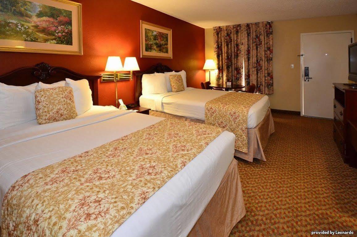 Surestay By Western Pinehurst Hotel Southern Pines